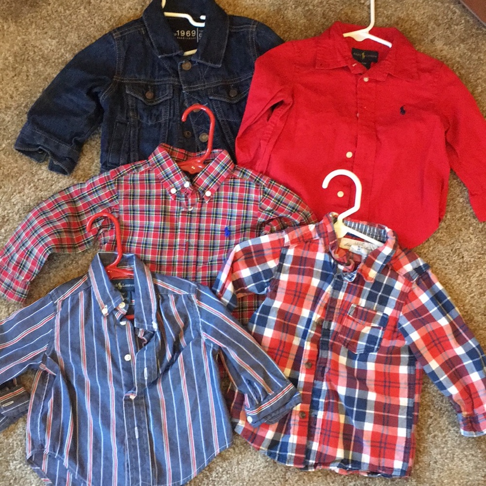 4 shirts and a Gap lined jean jacket